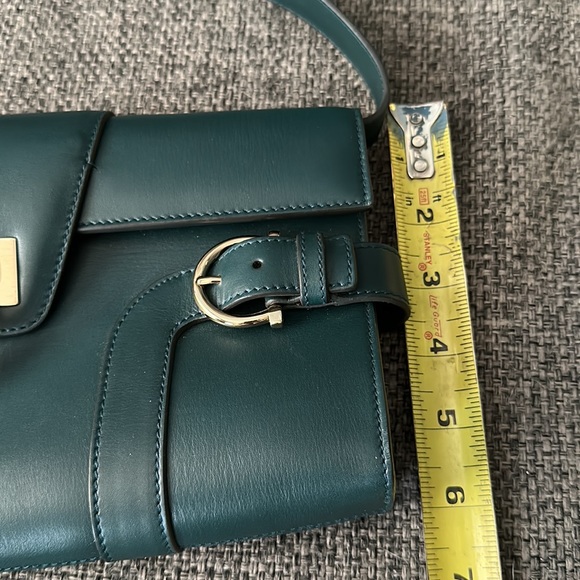 Vintage Salvatore Ferragamo shoulder bag - Picture 12 of 14